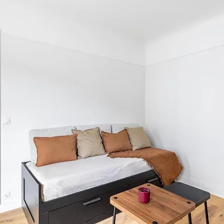 Apartment Guestready - Sleek And Comfy Near The Metro