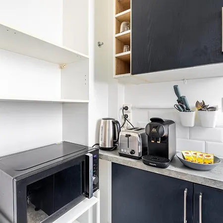 Apartament Guestready - Sleek And Comfy Near The Metro Paryż
